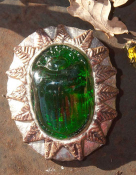 Scarab-brooch
